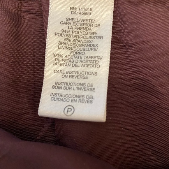 Michael Kors Dressy Skirt with under lining zipper w/2 pockets pleated front - Picture 10 of 10